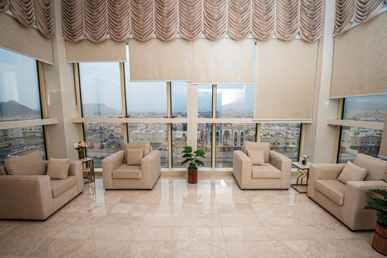 אל-מדינה Safwa Taiba Suite اجنحة صفوة طيبه מראה חיצוני תמונה